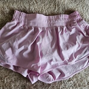 Hotty Hot Low Rise Shorts 2.5" Size 4